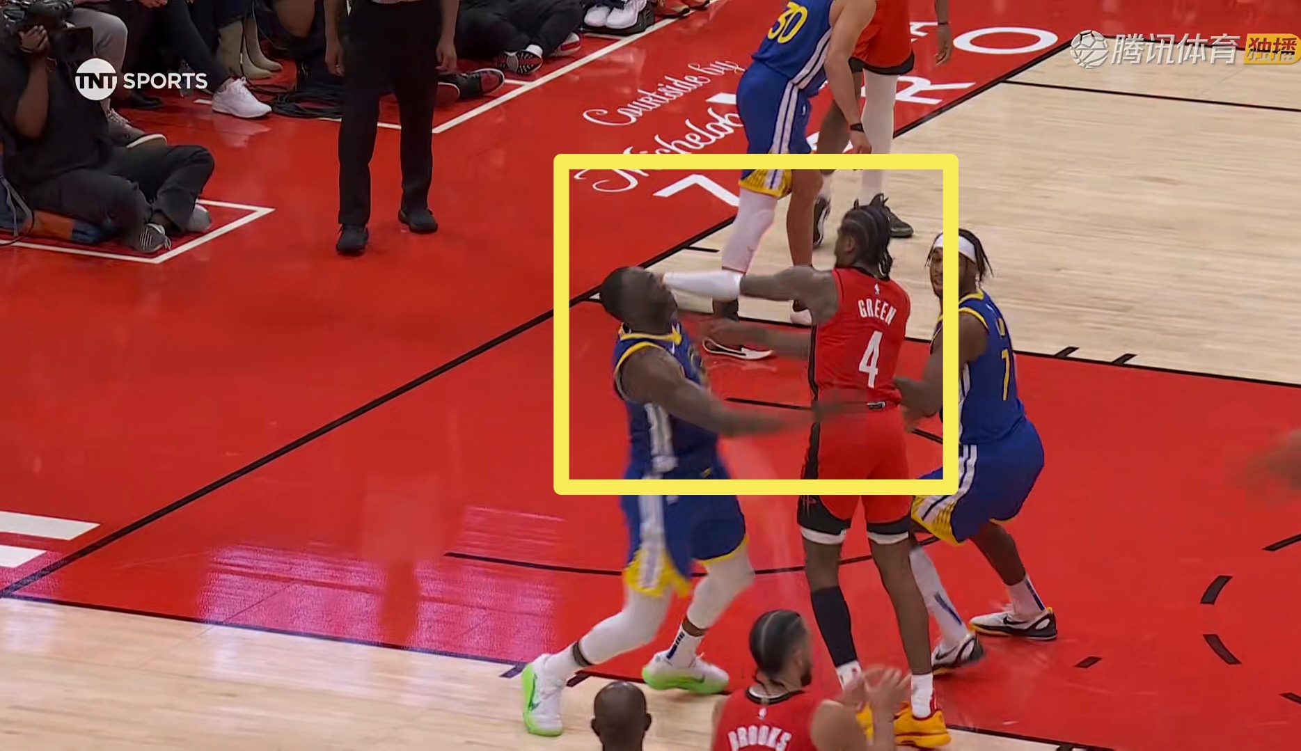 开云中国-巴特勒意外战胜切尔西，出色防守引爆全场！-开云中国